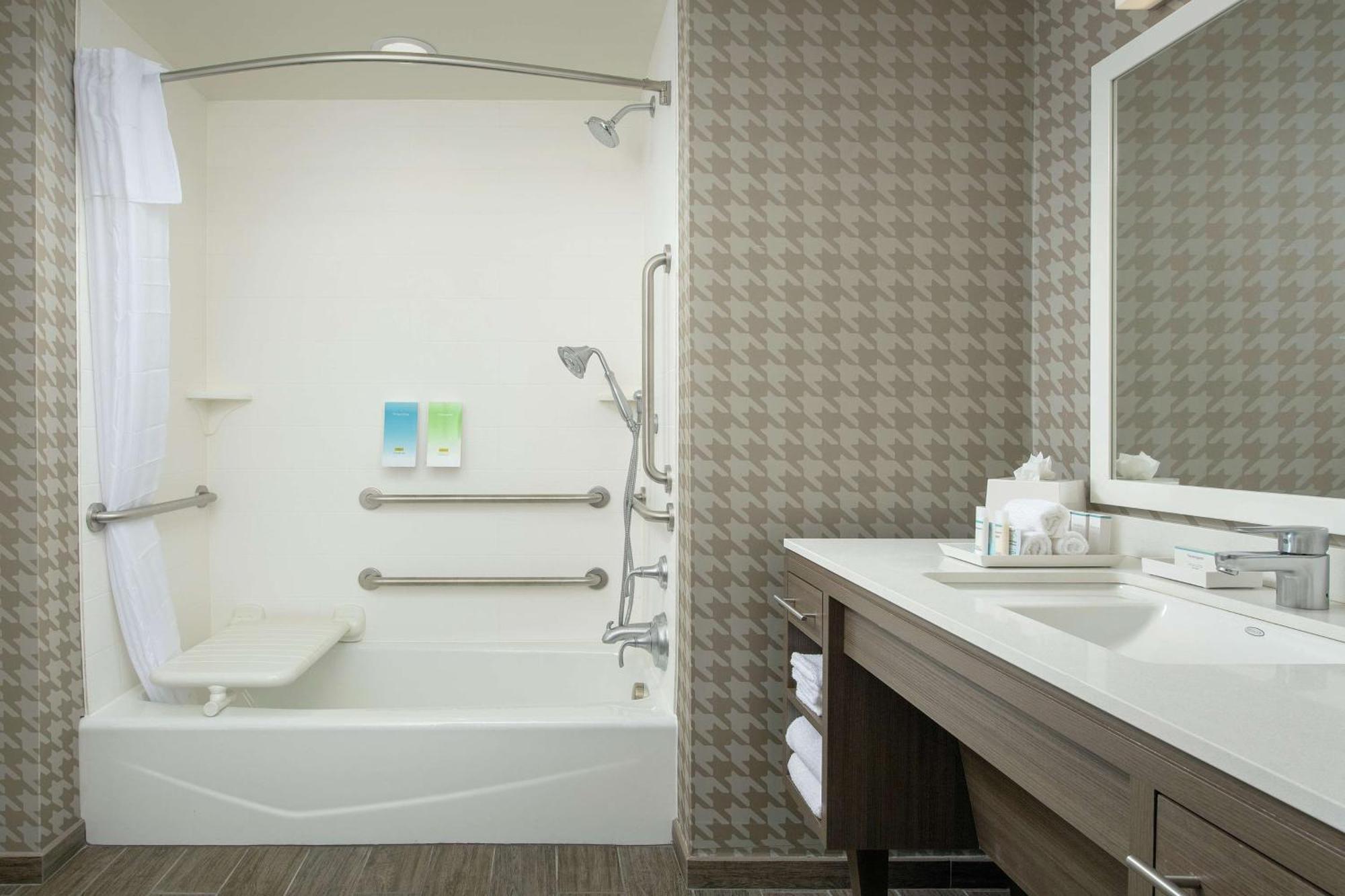 Home2 Suites By Hilton Edison Exterior foto